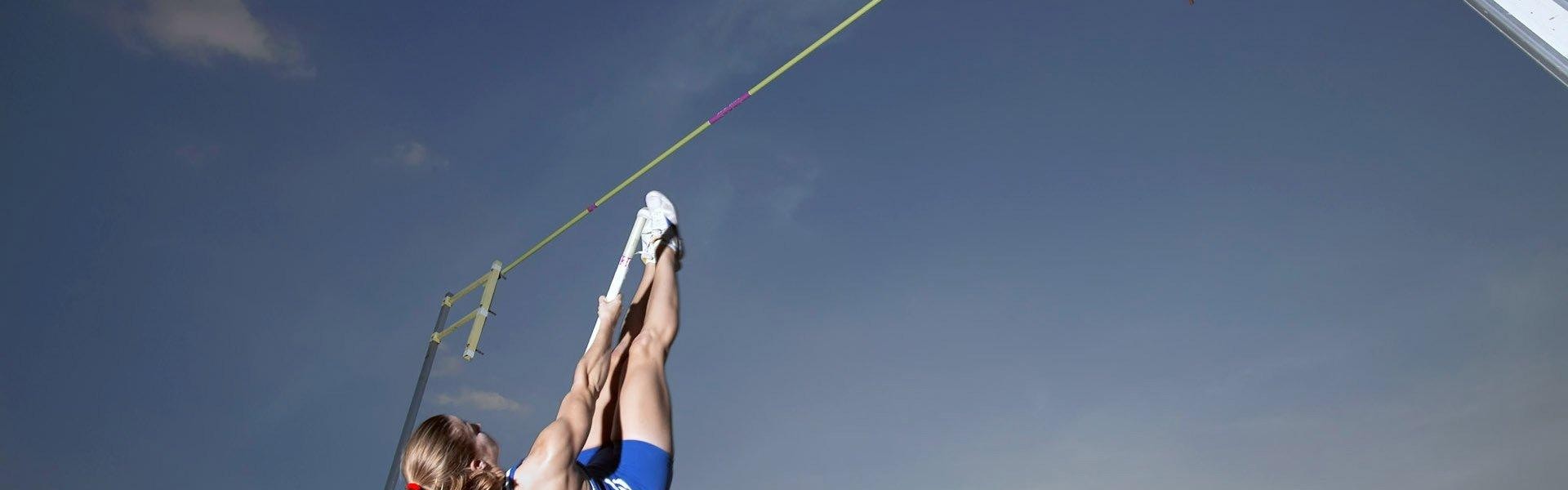 足球直播-世俱杯伤停报告更新，球队关键人员健康状态汇总