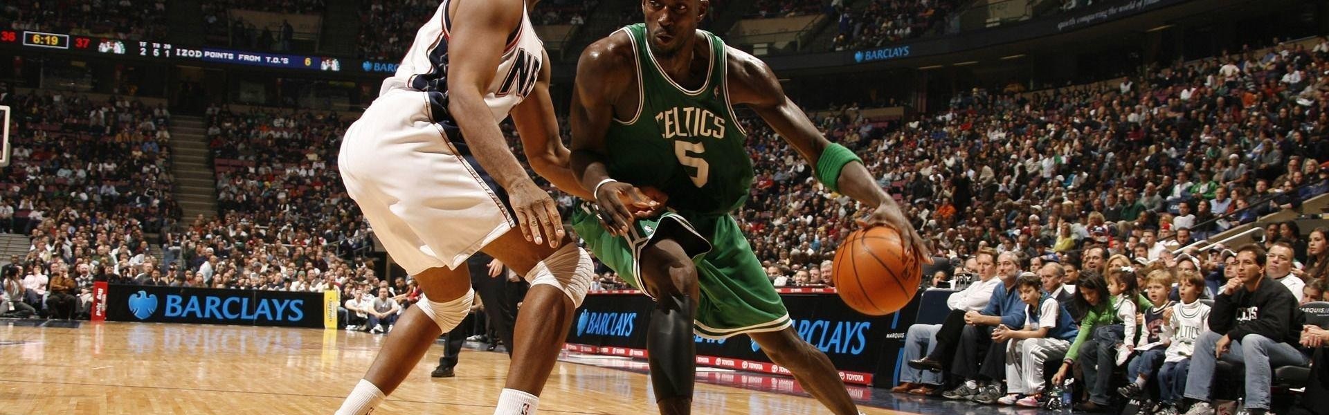 足球直播-世俱杯球迷合唱活动全纪录：万人合唱点燃现场气氛