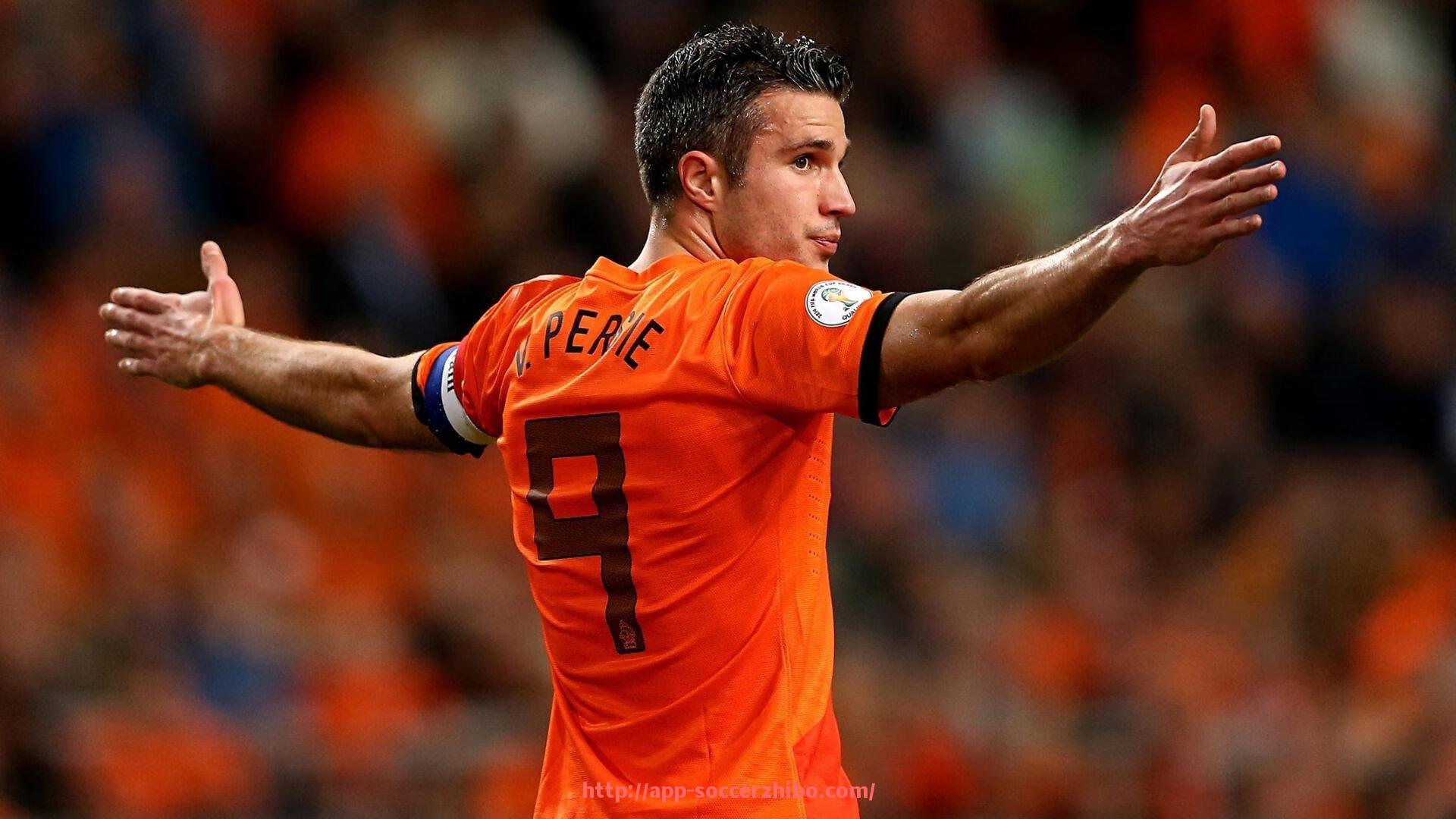 足球直播-世俱杯球队配合度调查：默契度提升与实战联动机制